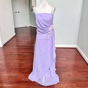 Vintage 2000s Clara Light Pastel Purple Elegant Simple Gown‎ Dress Floral Accent